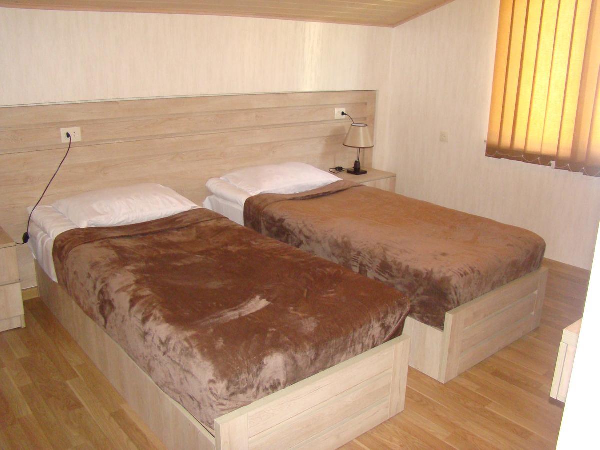 Shumeri Hotel Mestia Ngoại thất bức ảnh